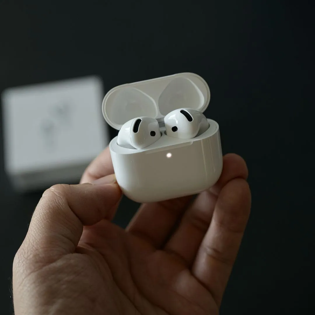 Airpods 4