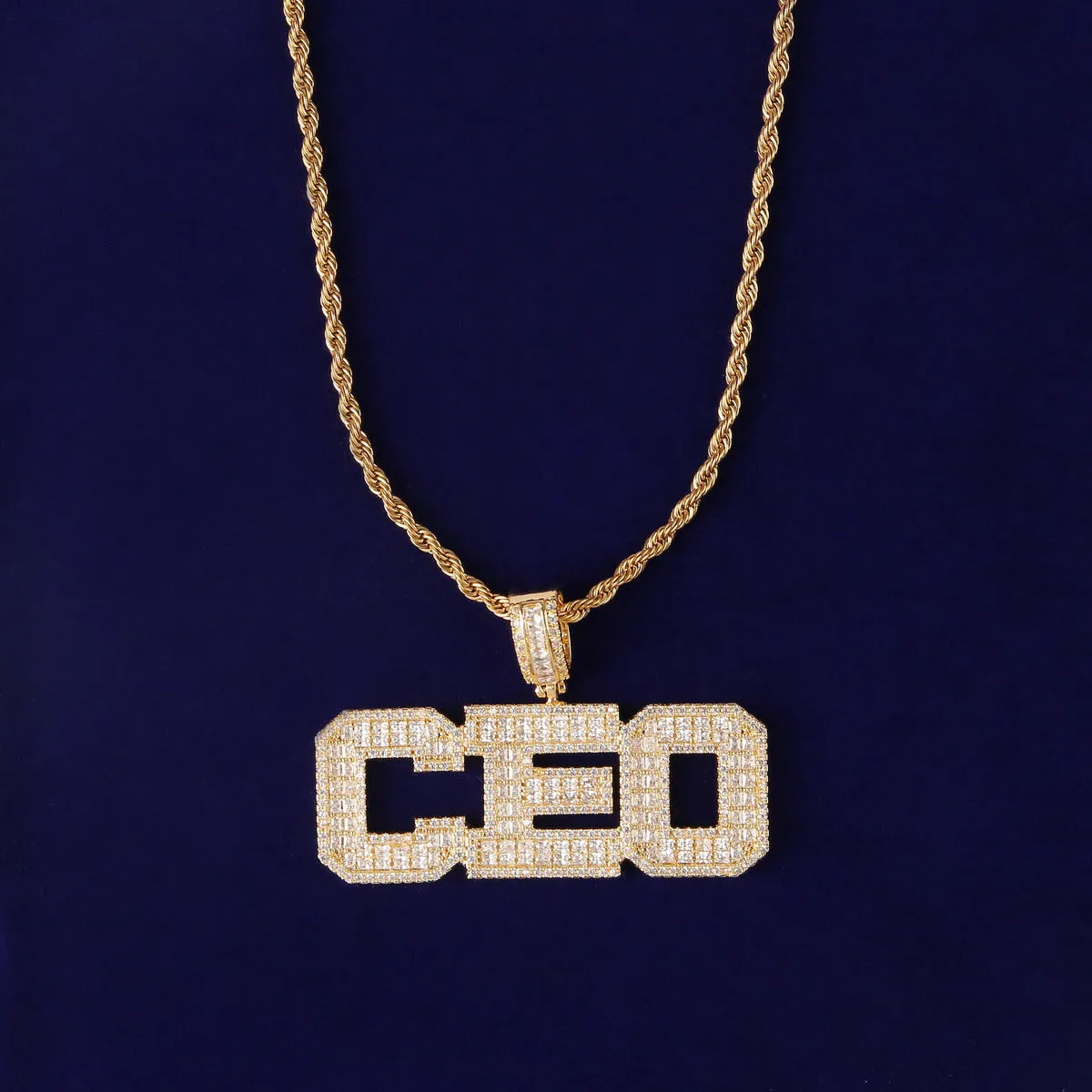 Baguette VVS Custom Letter Pendant - Gold